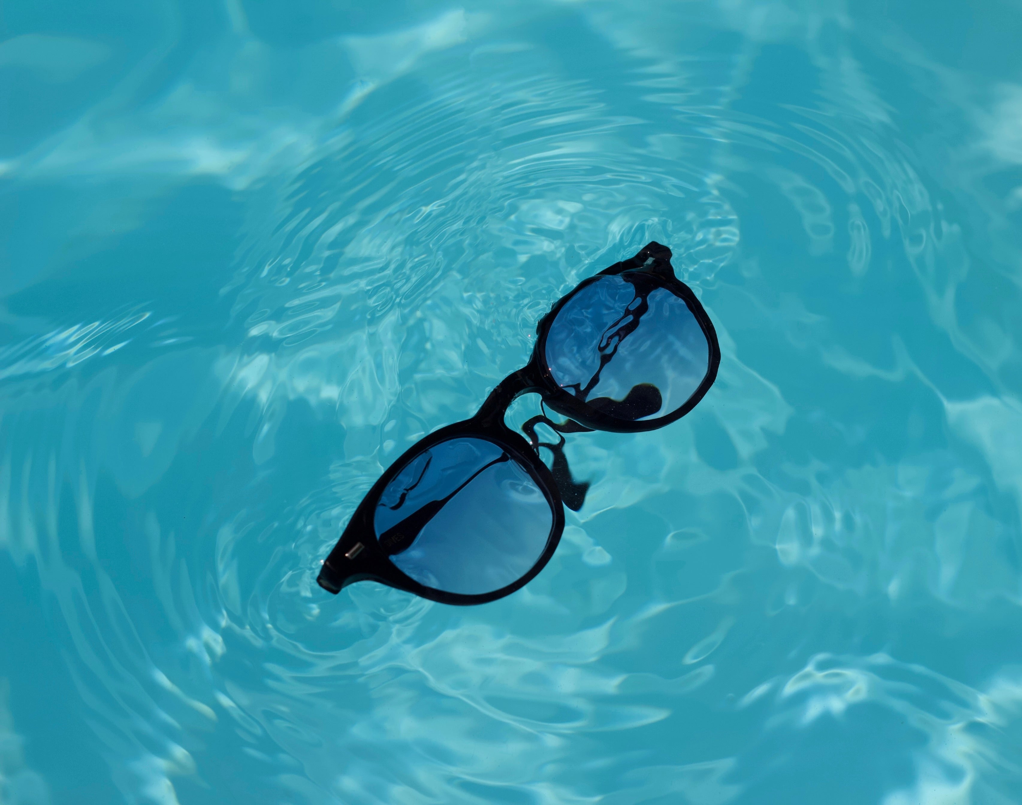 DIVES ® Official Website More than a brand, a state of mind